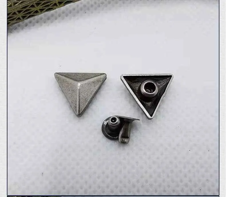 11mm Vintage Silver Triangle Rivets – Antique Zinc Alloy Studs 30 Pack