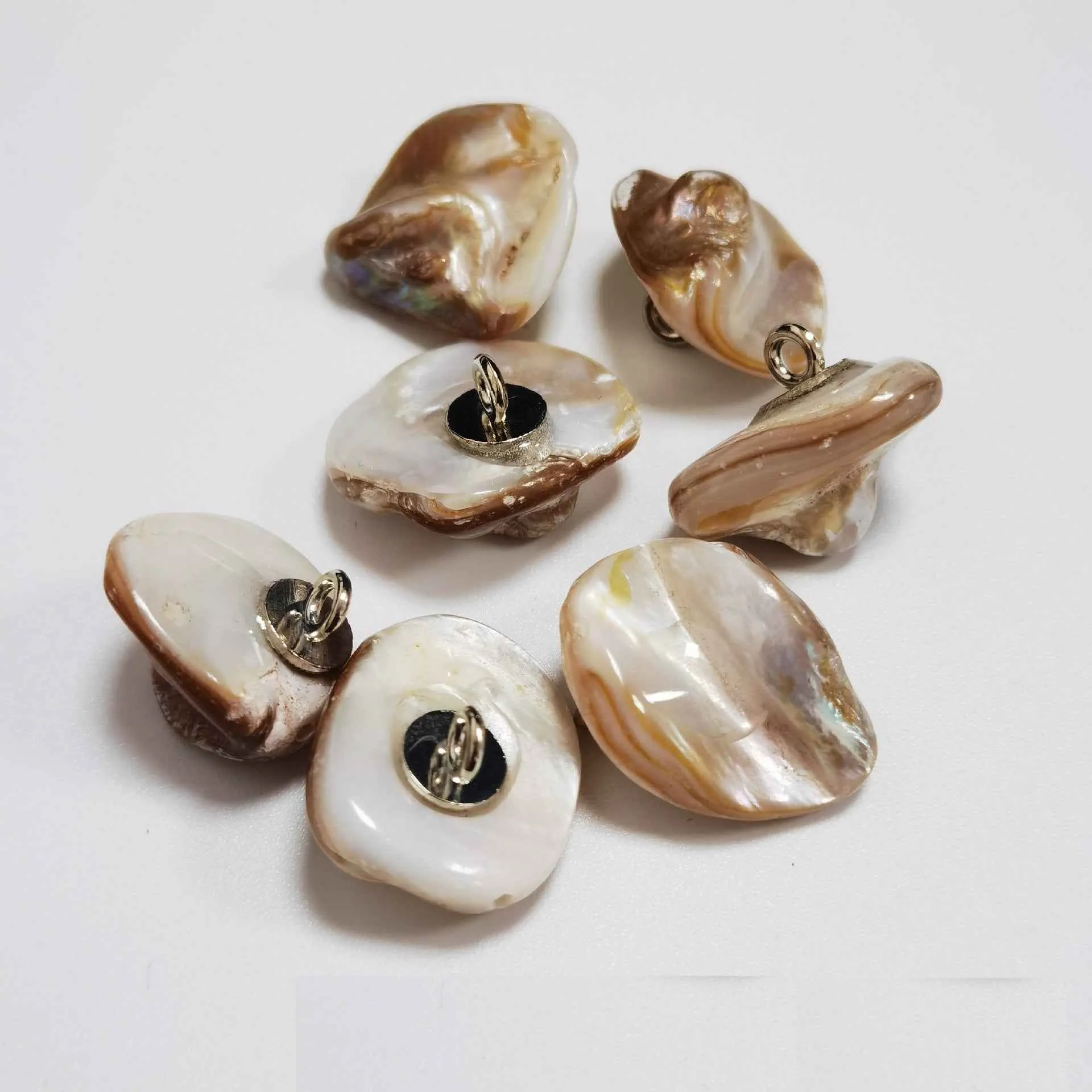 20x16mm Irregular Freshwater Shell Shank Buttons 99 Pack