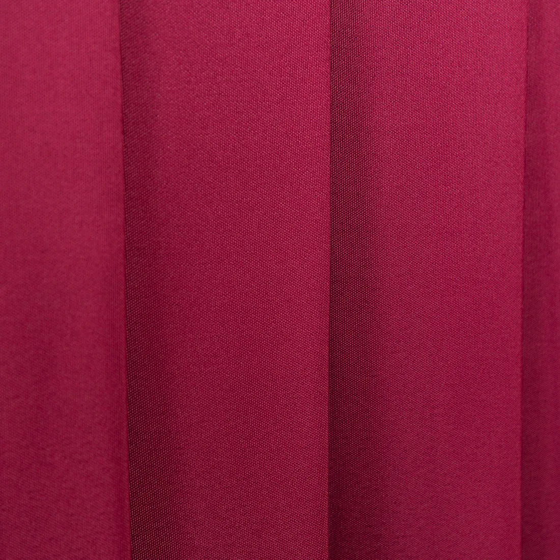 4 ft. Fitted Table Skirt  (7 Colors)