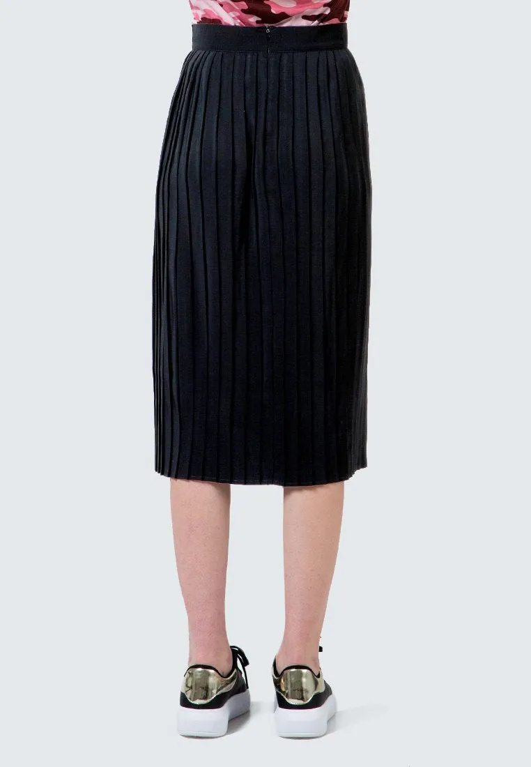 Black Maxi Pleated Skirt
