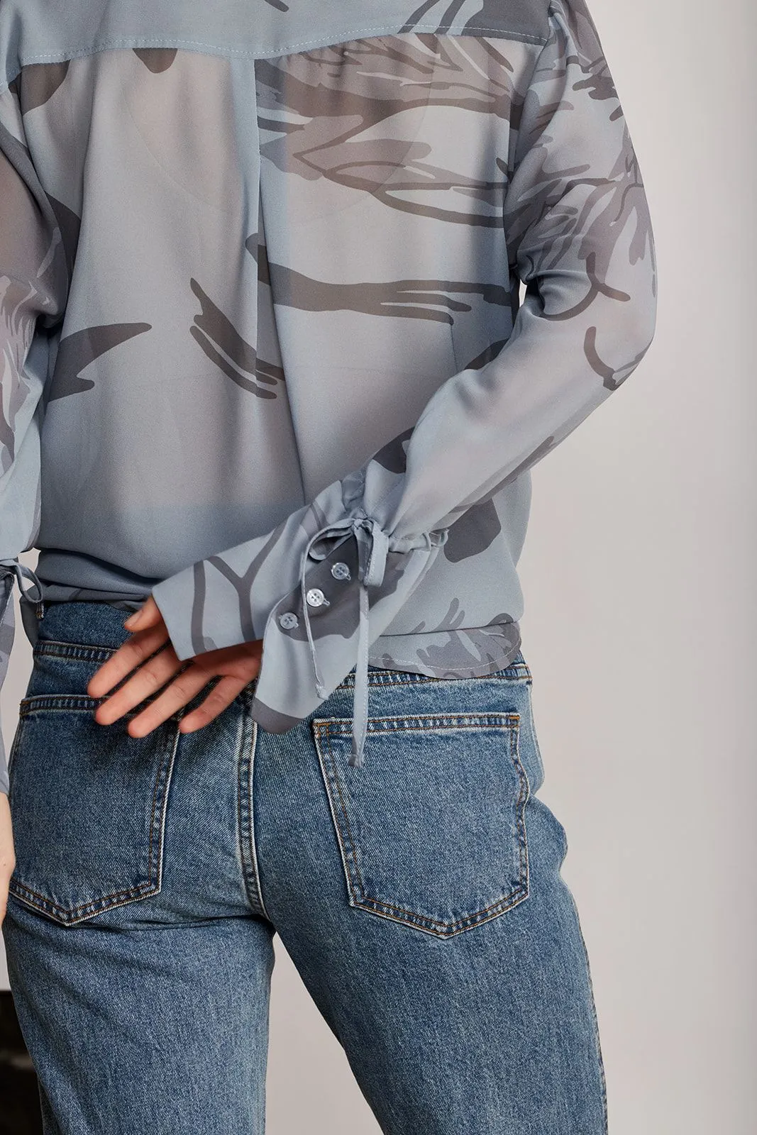 CAROL SHIRT LIGHT BLUE