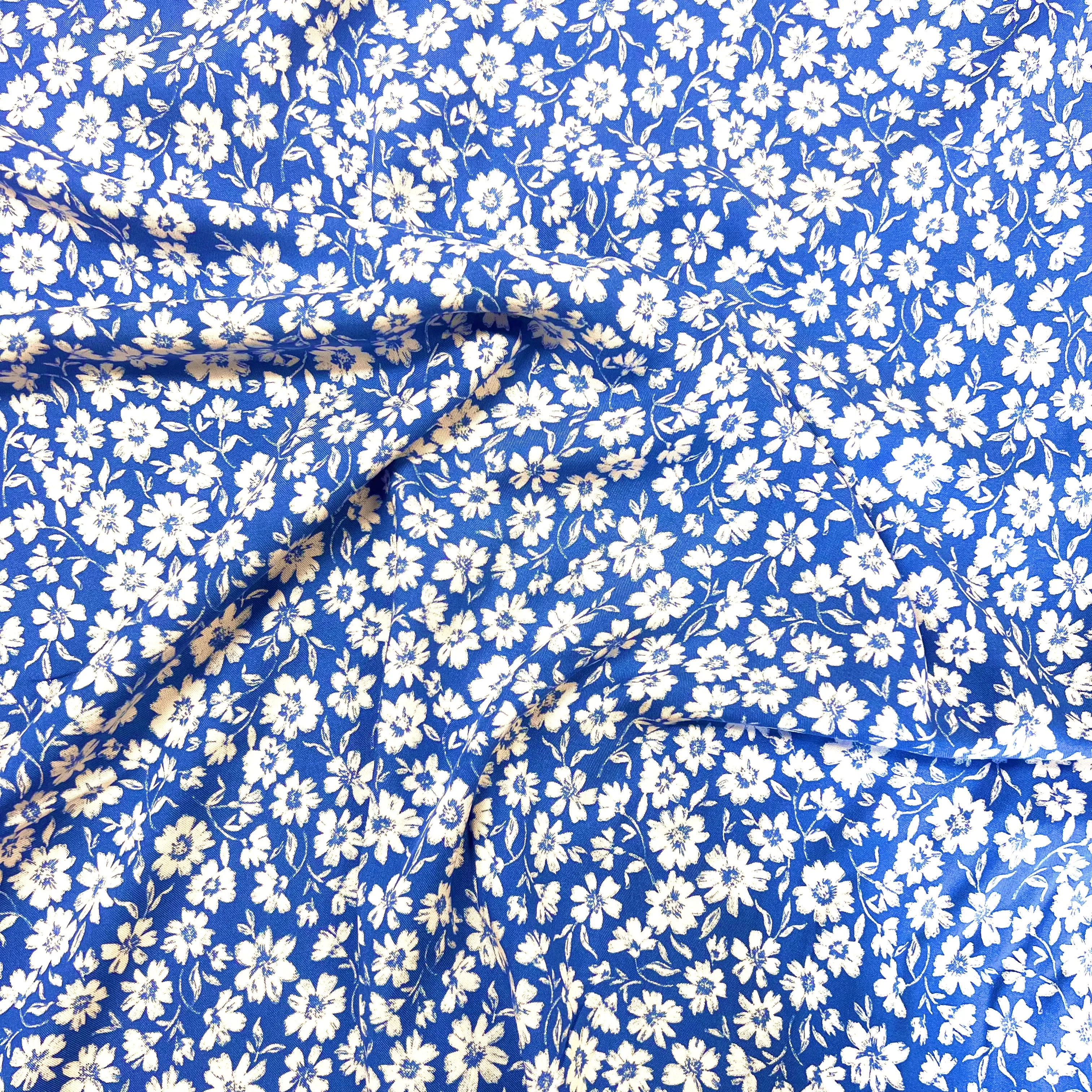 Daisy Viscose - Cyan
