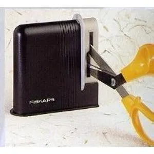 F9600  - Fiskars Scissor Sharpener Restore Sharpen Maintain