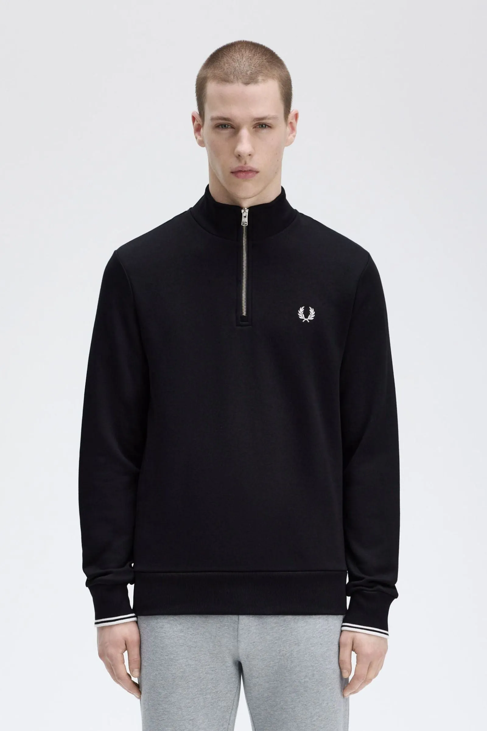 Fred Perry M3574 Half Zip Sweatshirt 102 Black