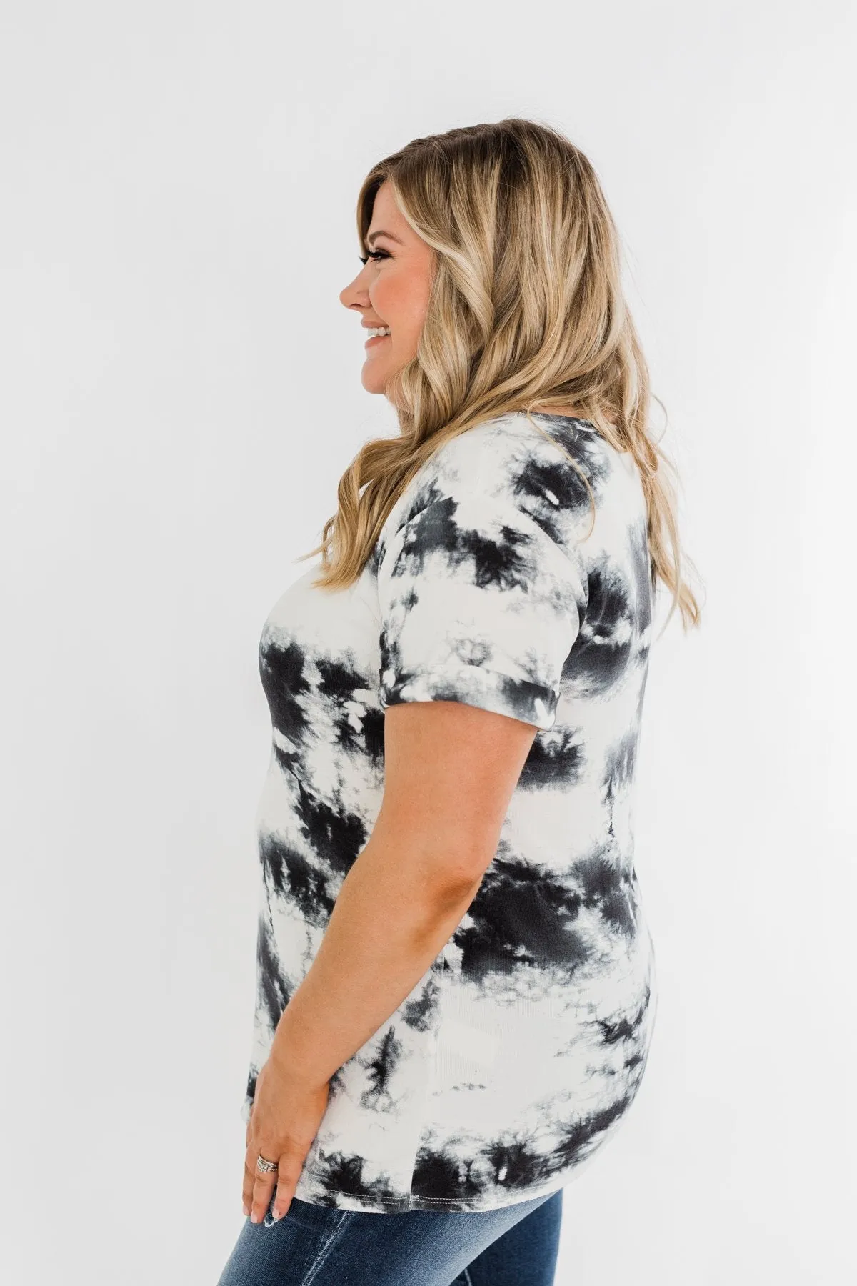 Good Feeling Tie Dye Top- Black & White