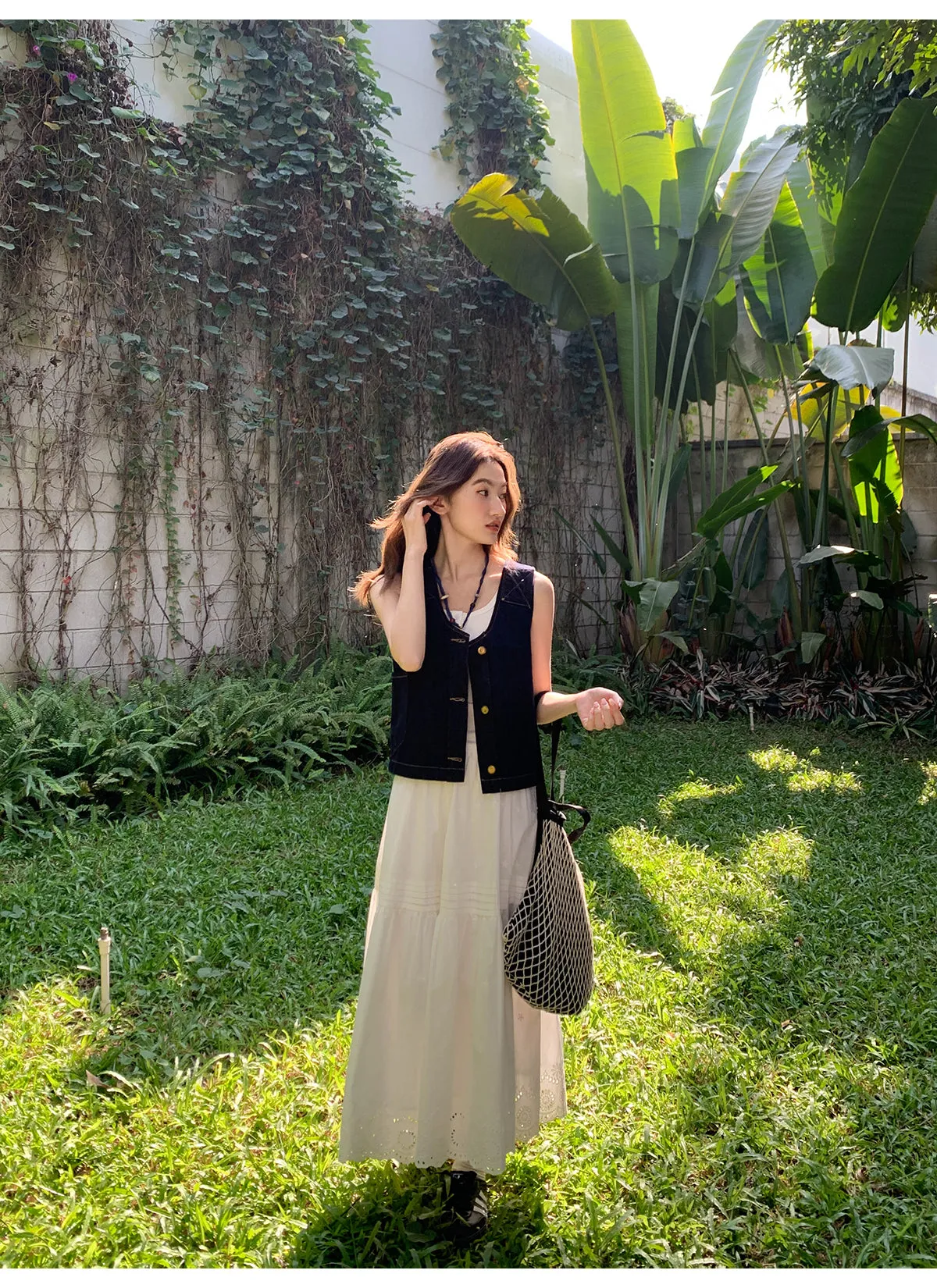 Hollow embroidered dress