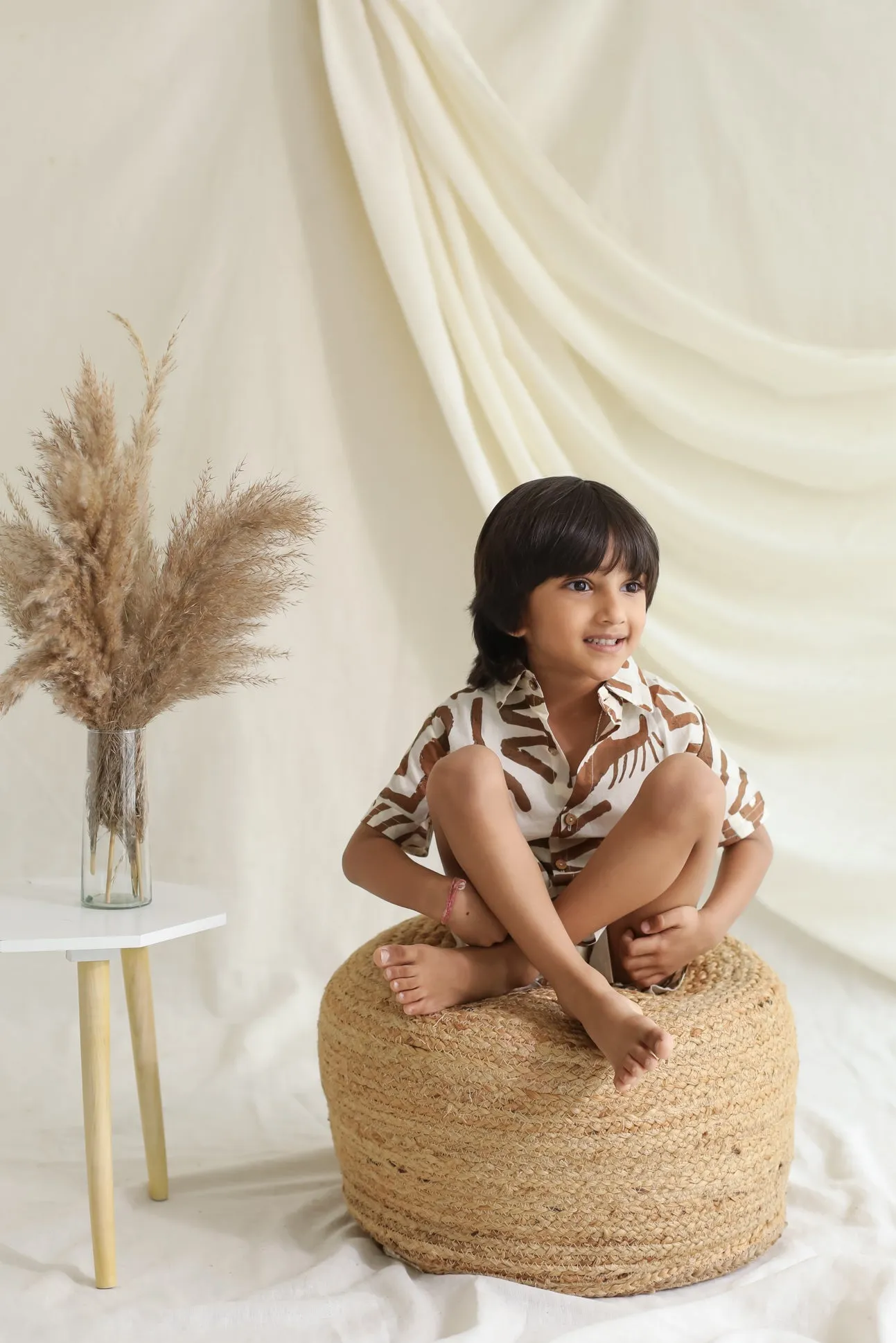 Klingaru Shirt and Shorts Set - Beige Brown Abstract