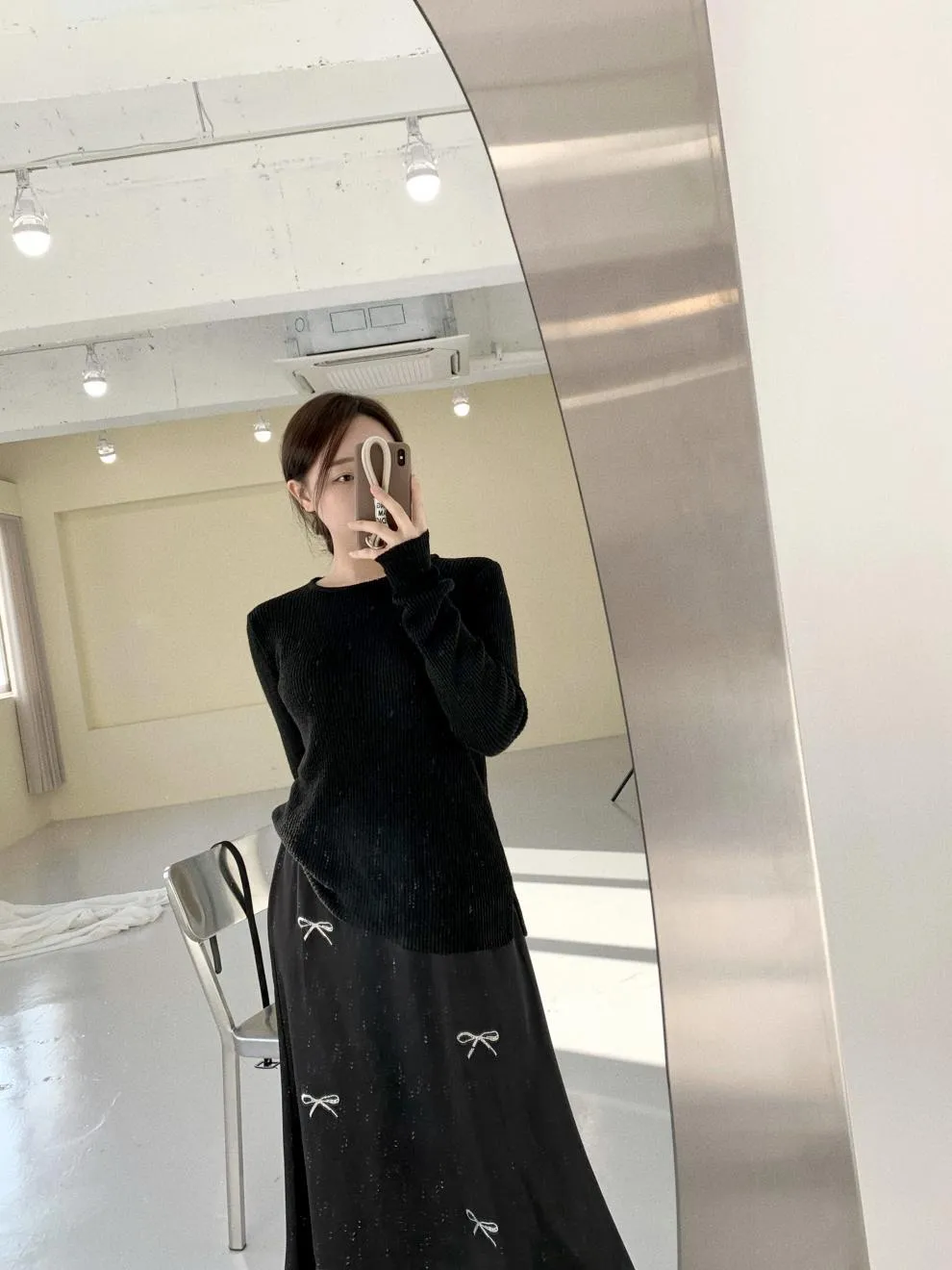 Lace stitching mid-length skirt