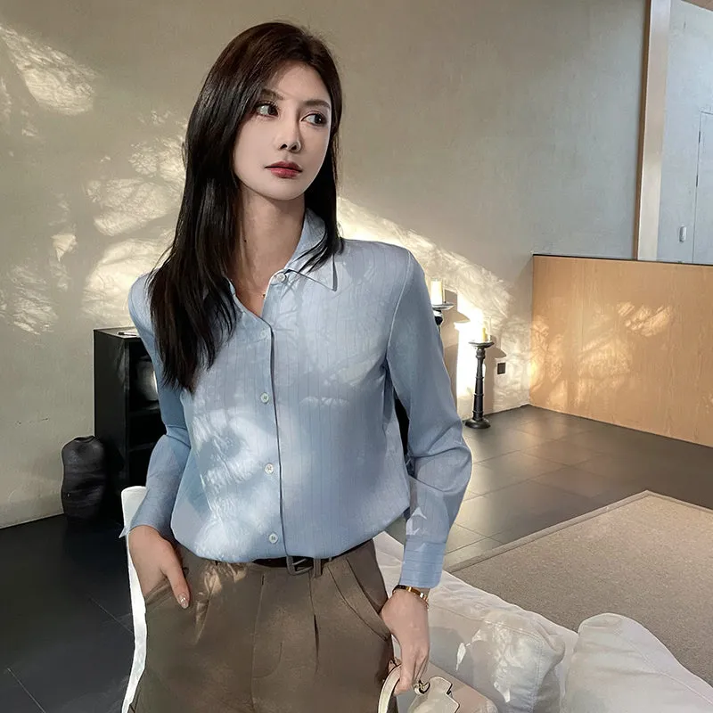 Lightweight Breathable Satin Dress Shirt with Wrinkle Resistance