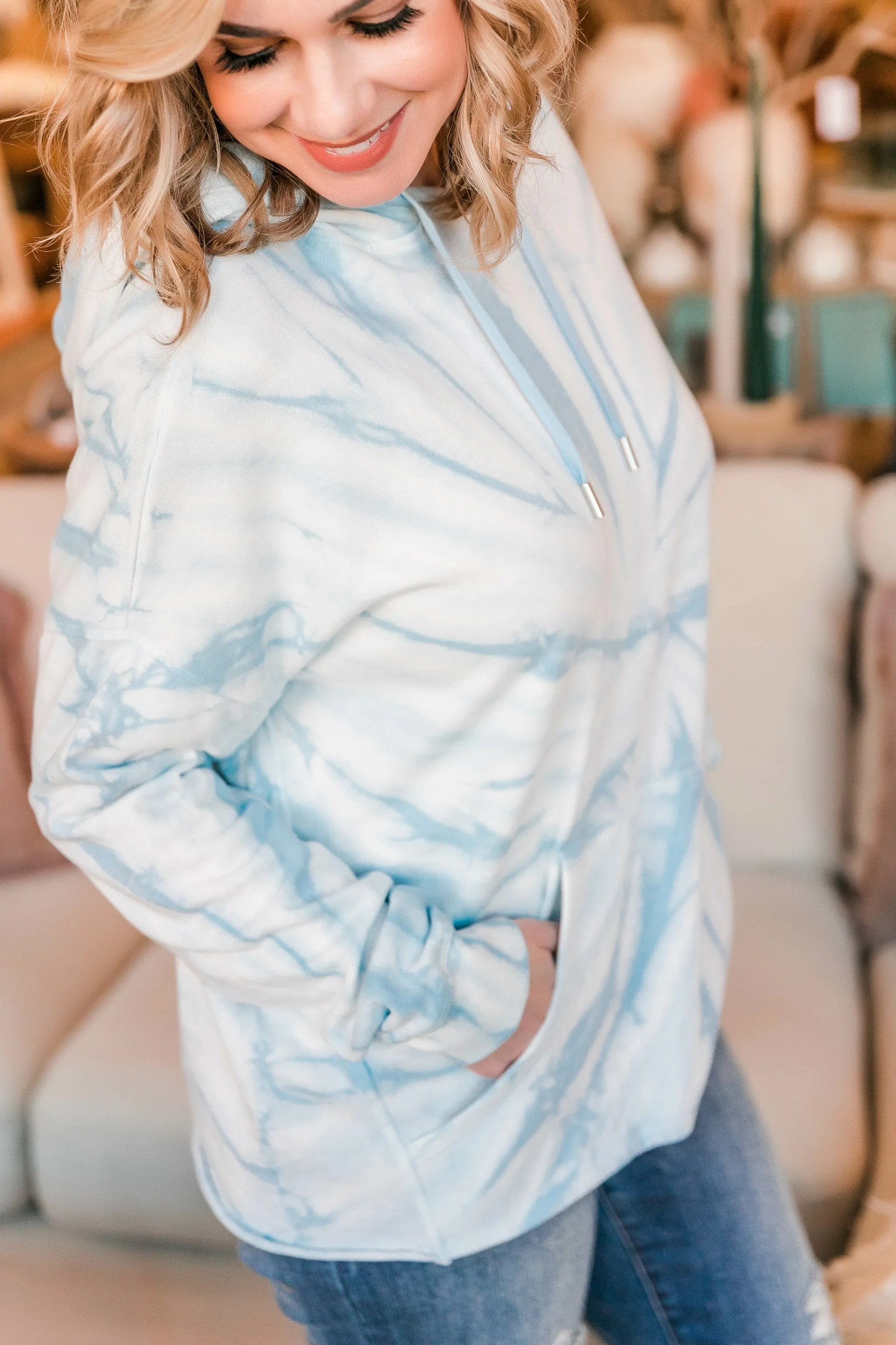Look Again Hoodie In Cloud