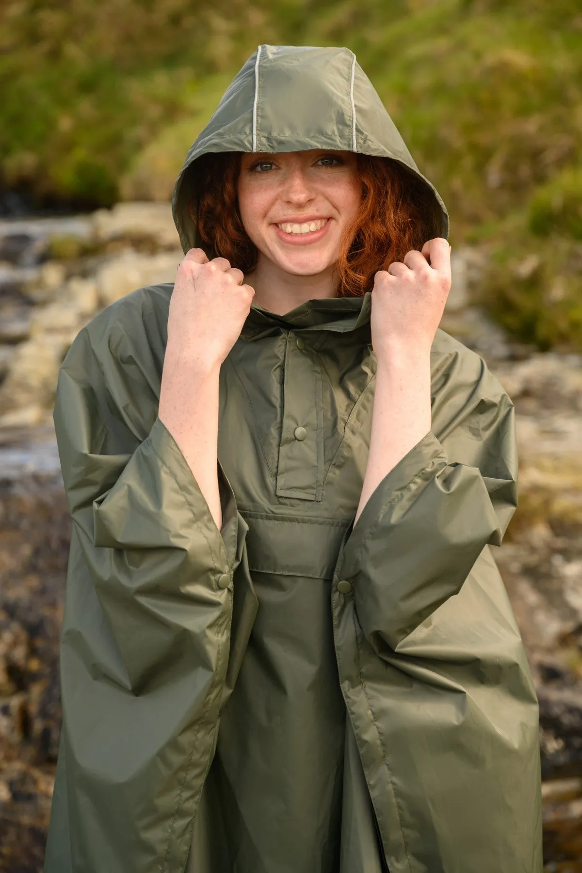 Mac in a Sac Adults Waterproof Breathable Windproof Unisex Packable Poncho-KHAKI