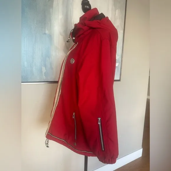 NILS Reversible Red/Black Ski Jacket with Roll-up Hood - MEN’s Med or WOMEN’s L