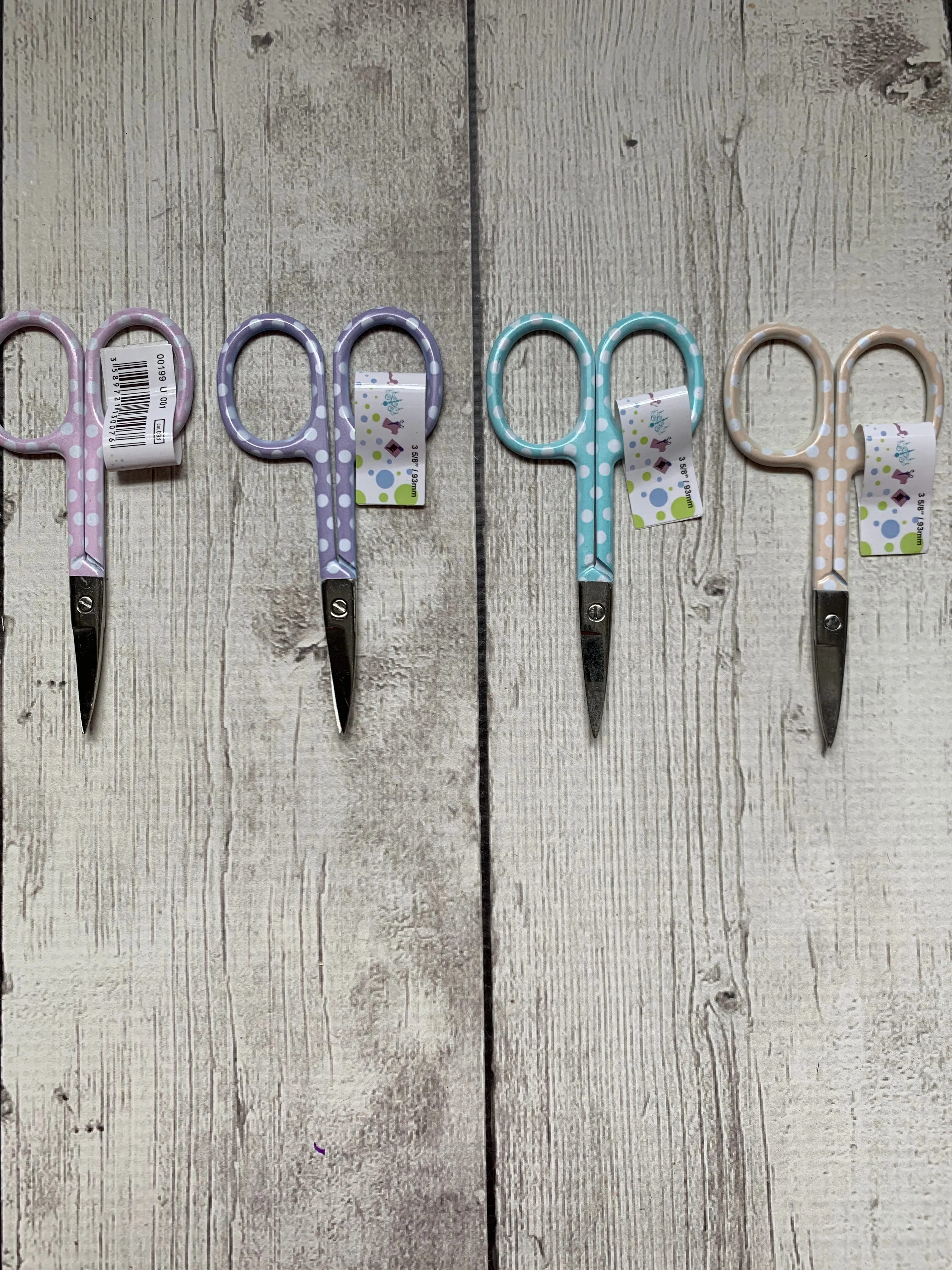 Scissors - Polka-dot Pastel