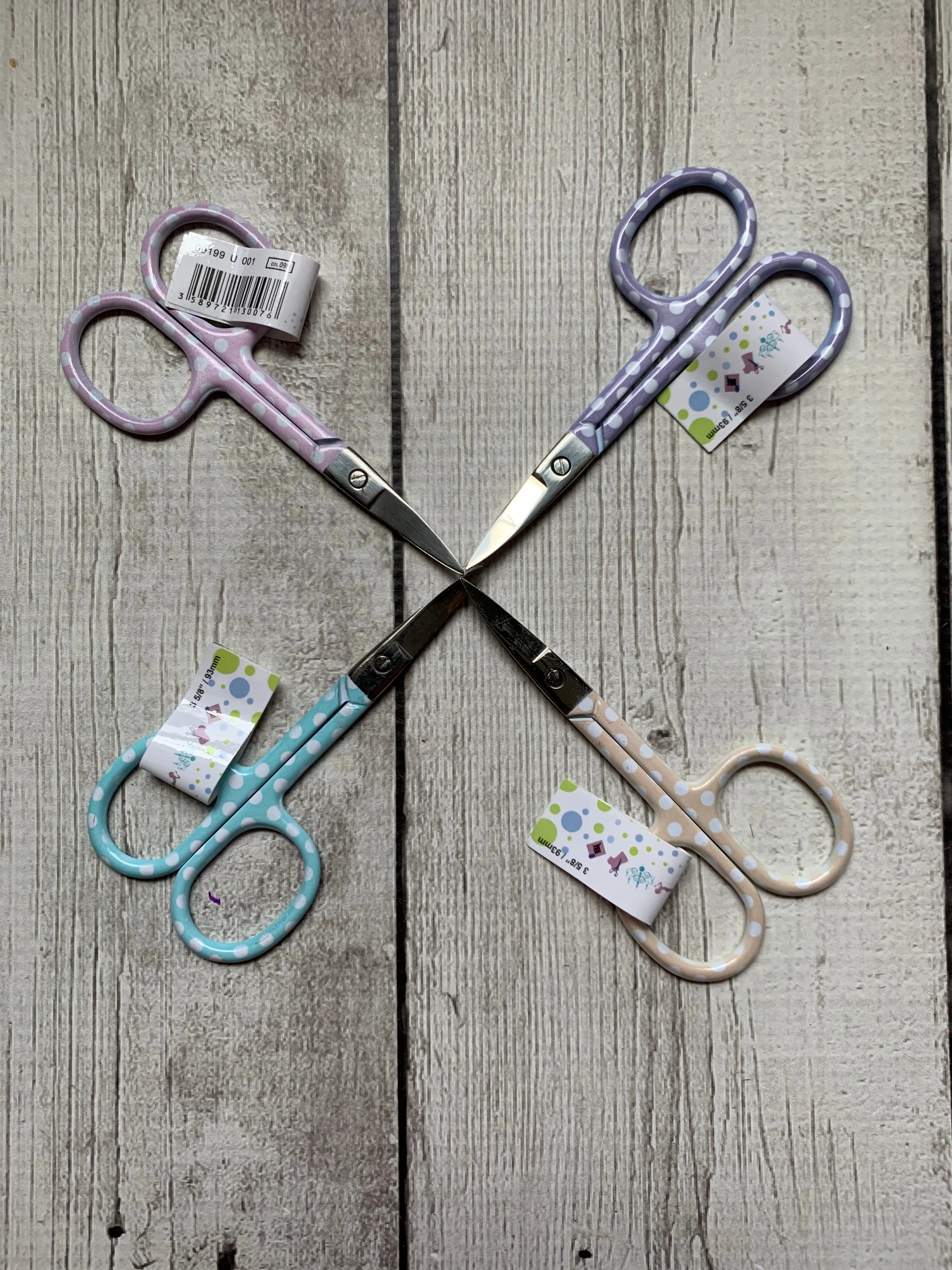 Scissors - Polka-dot Pastel