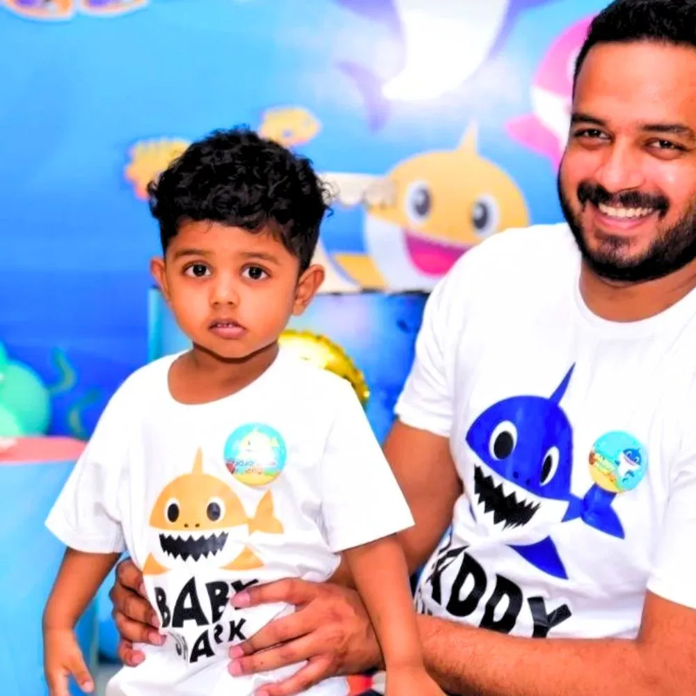 Shark Theme Birthday T-Shirts - Daddy Shark Mommy Shark & Baby Shark