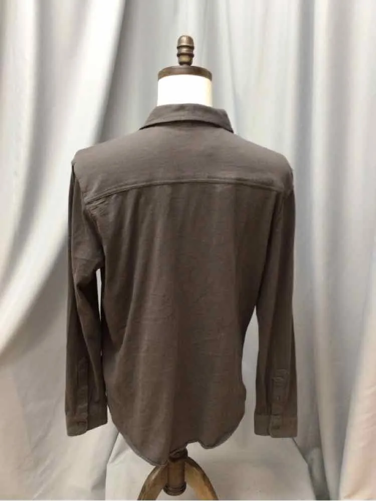 SIZE LARGE 32 COOL Men's SHIRTS