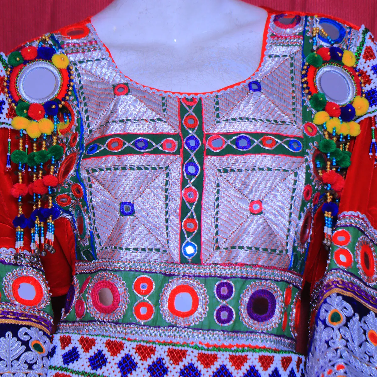 Stylish Afghani Kaftans | Perfect for Special Occasions Nk-265