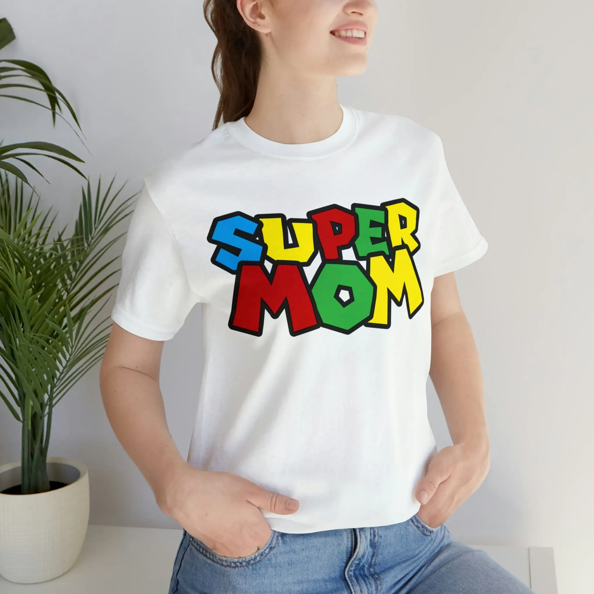 Super Mom Deluxe Unisex Shirt
