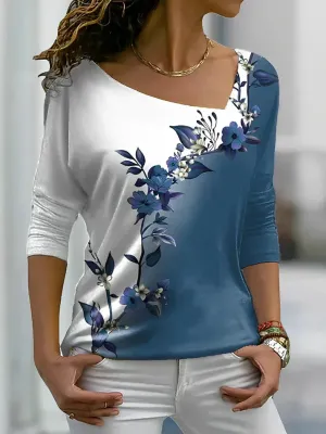 T-shirt with floral print and contrasting colors