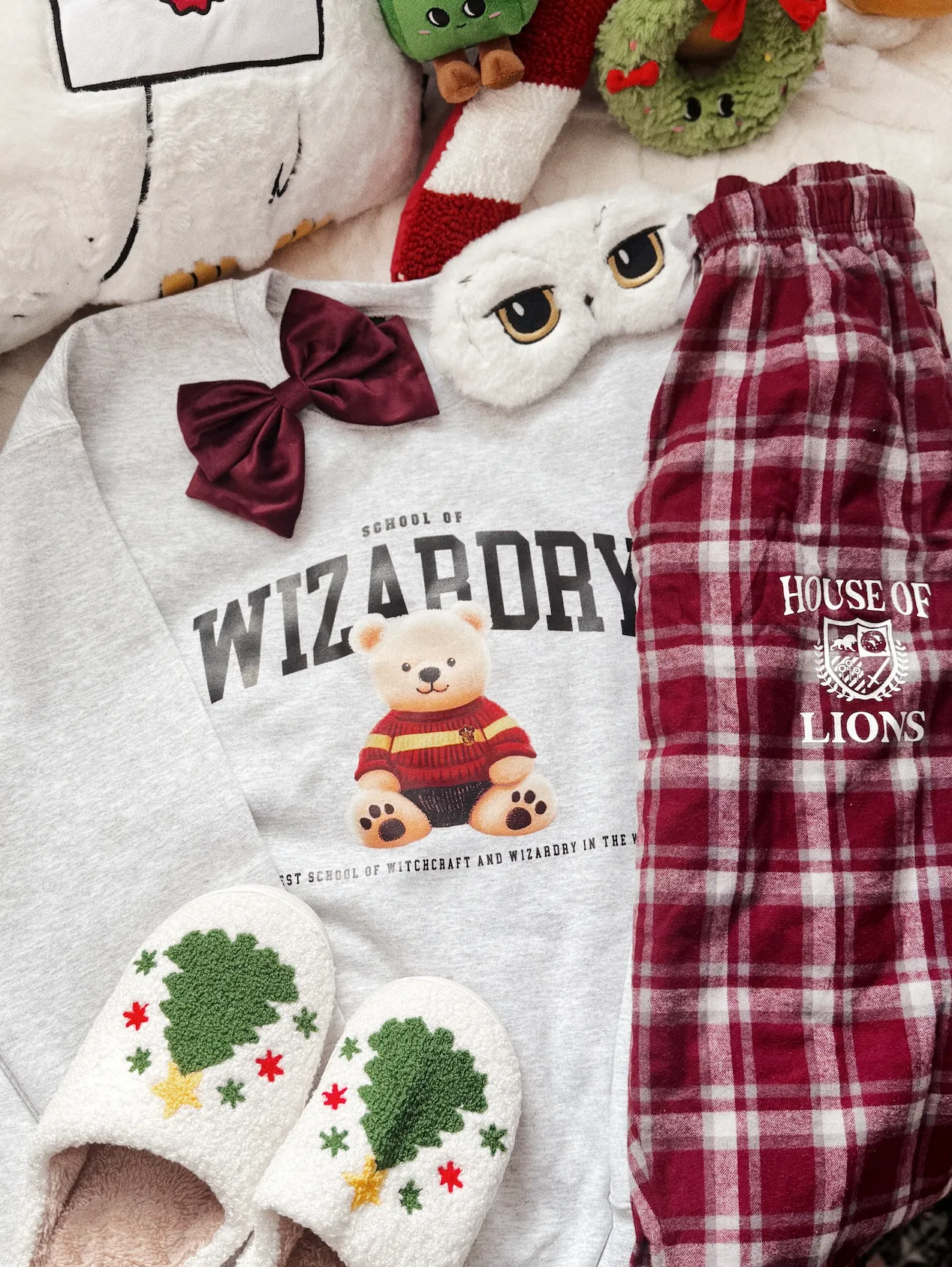 The Wizardry House Bears Crewneck Sweatshirt