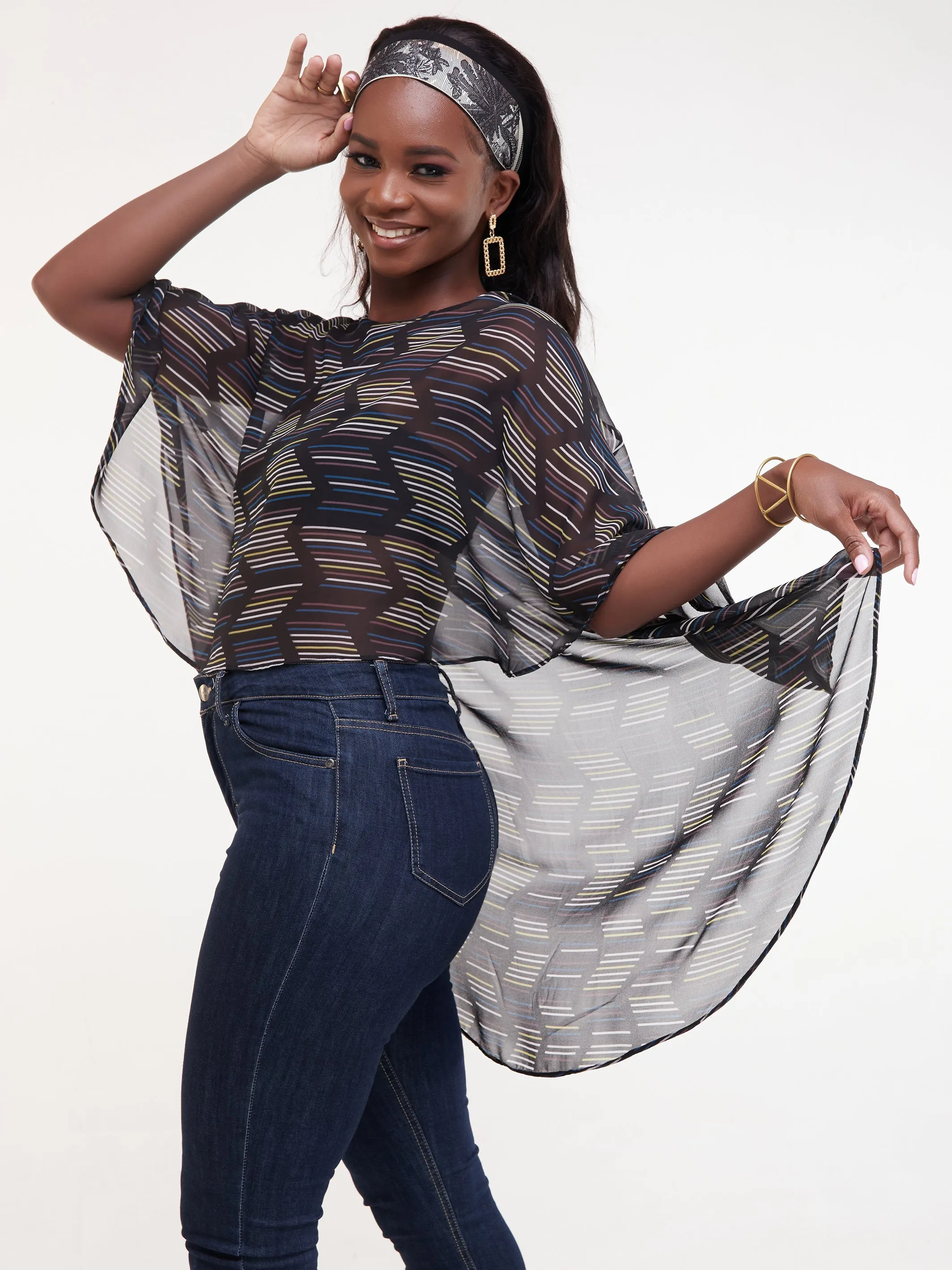 Vivo Sana Cape Top - Black / White Print