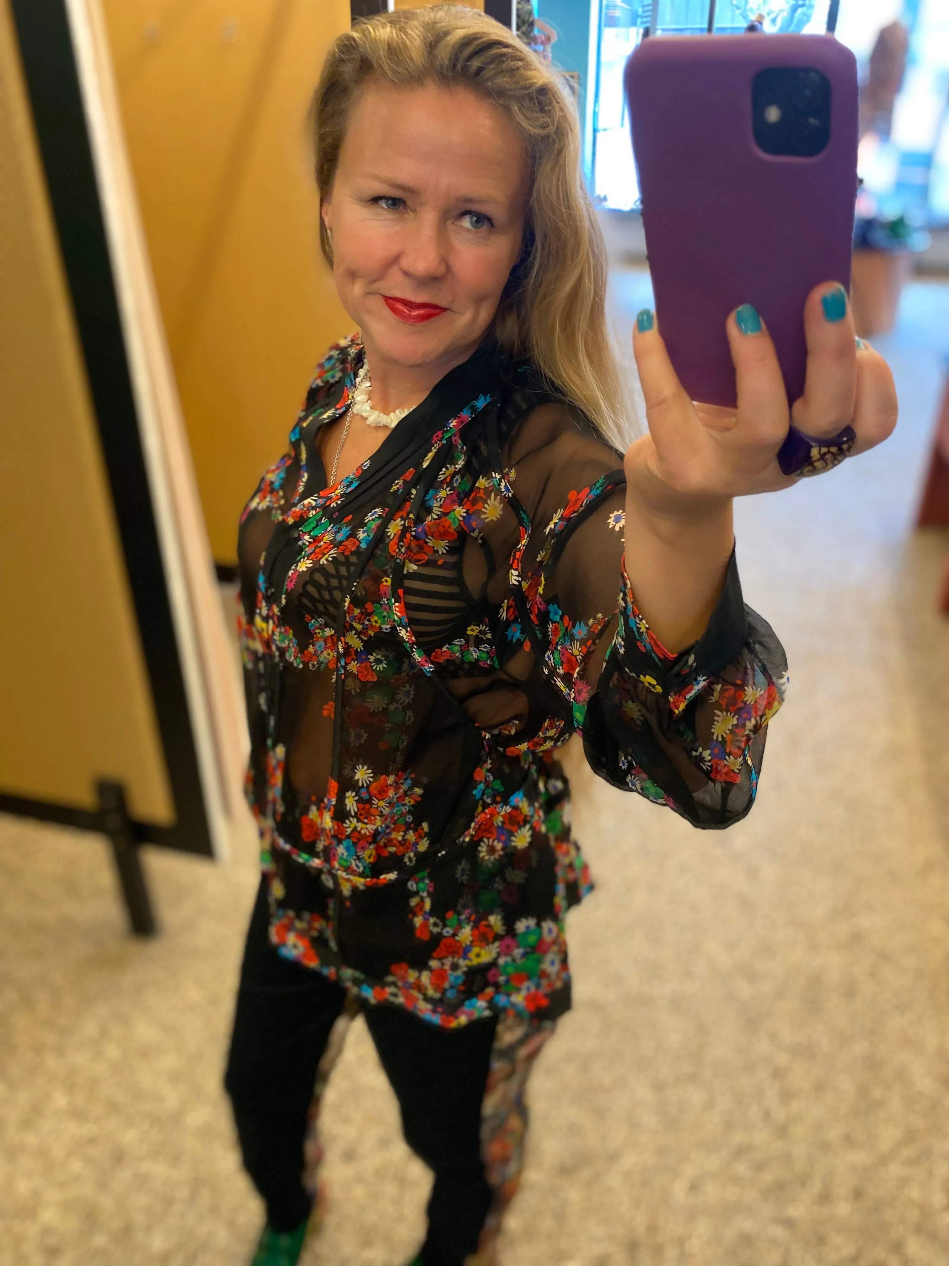 Wangari Blouse - Skógarhjarta