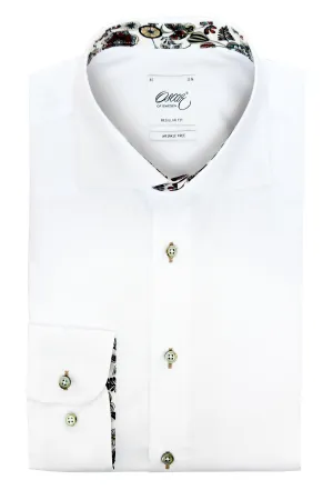 White regular fit shirt with contrast details